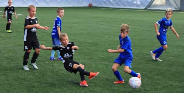 Otwarcie zadaszonego boiska piłkarskiego w Zielonej Górze