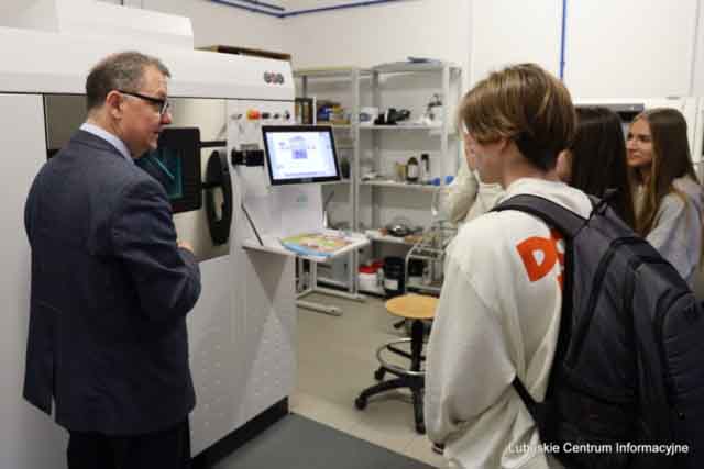 Dzień Promocyjny Inżynierii Lotniczej na UZ