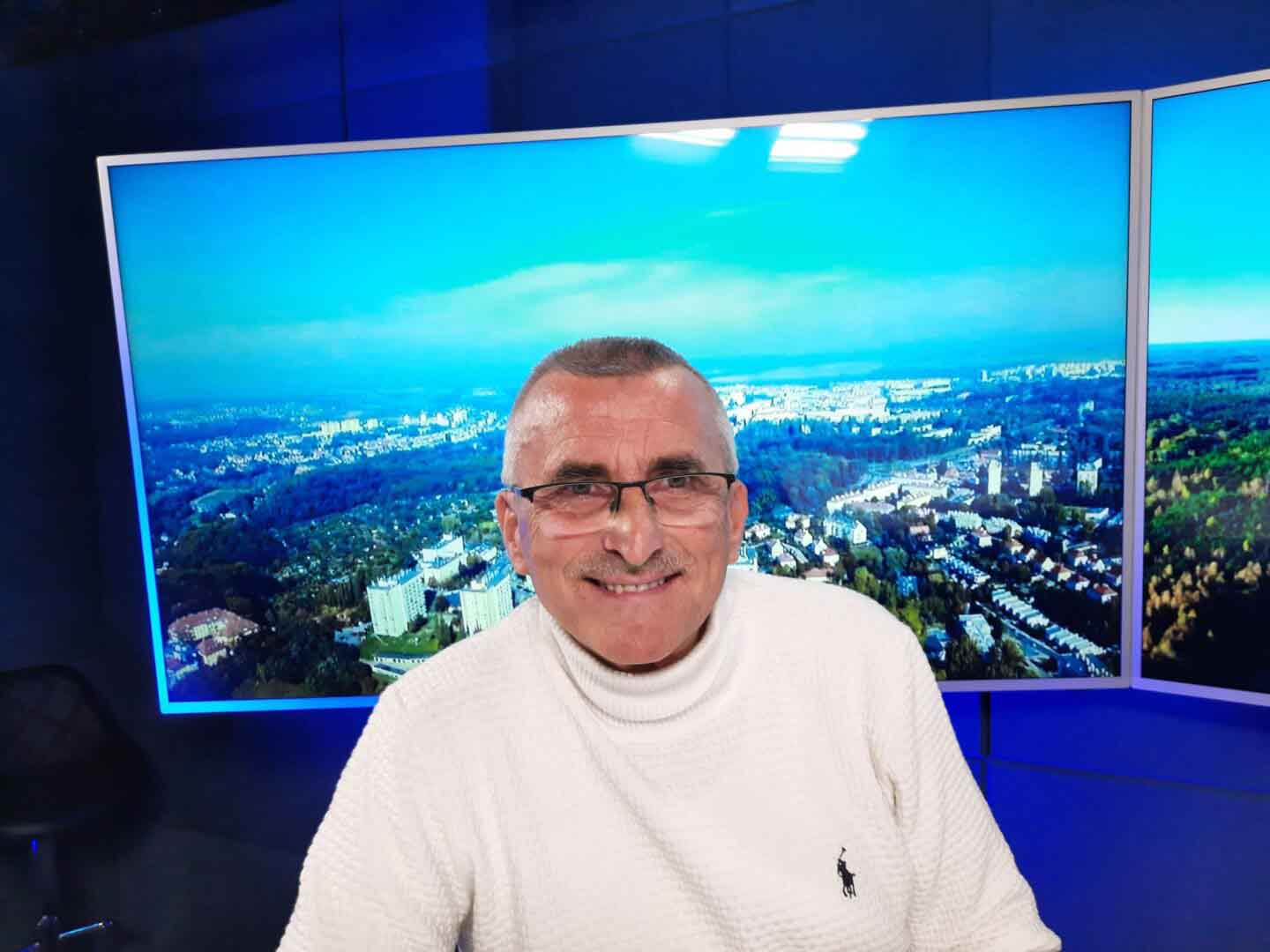   Jerzy Sobolewski Premier rozdaje wirtualne pieniądze zaprzyjaźnionym samorządom a blokuje fundusze UE WIDEO