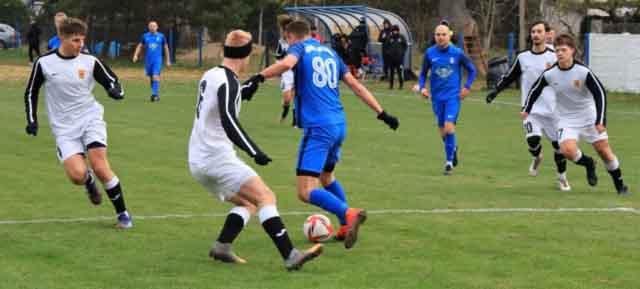 Odra Nietków - Spójnia Ośno Lubuskie