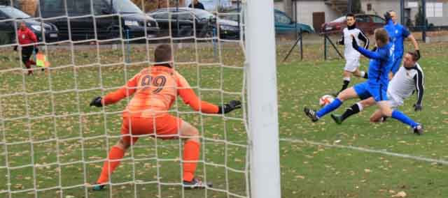 Odra Nietków - Spójnia Ośno Lubuskie