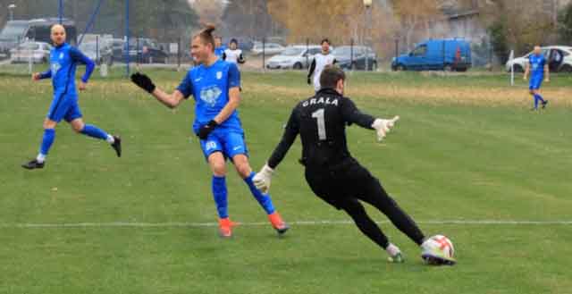 Odra Nietków - Spójnia Ośno Lubuskie