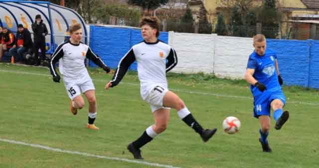 Odra Nietków - Spójnia Ośno Lubuskie