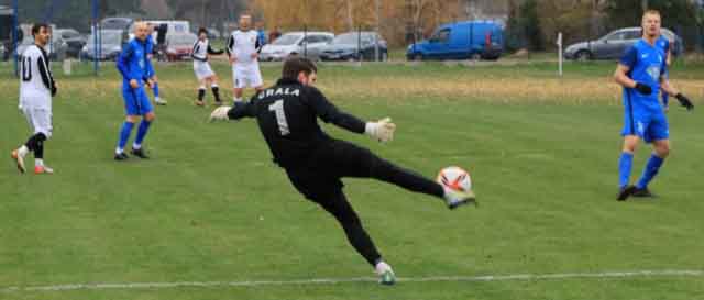 Odra Nietków - Spójnia Ośno Lubuskie