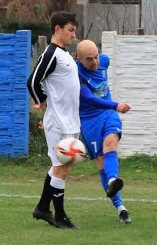 Odra Nietków - Spójnia Ośno Lubuskie