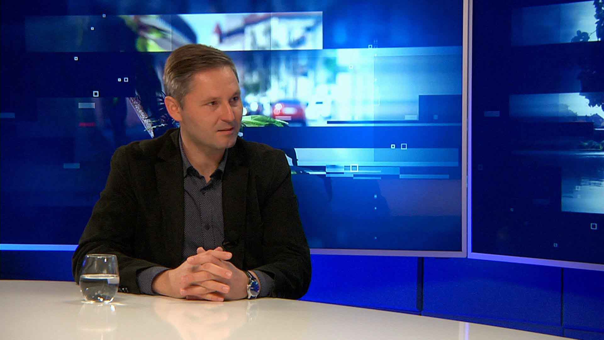   Radosław Sosnowski burmistrz Lubniewic Dlaczego najsilniejsi mają dostać najwięcej z unijnego tortu WIDEO