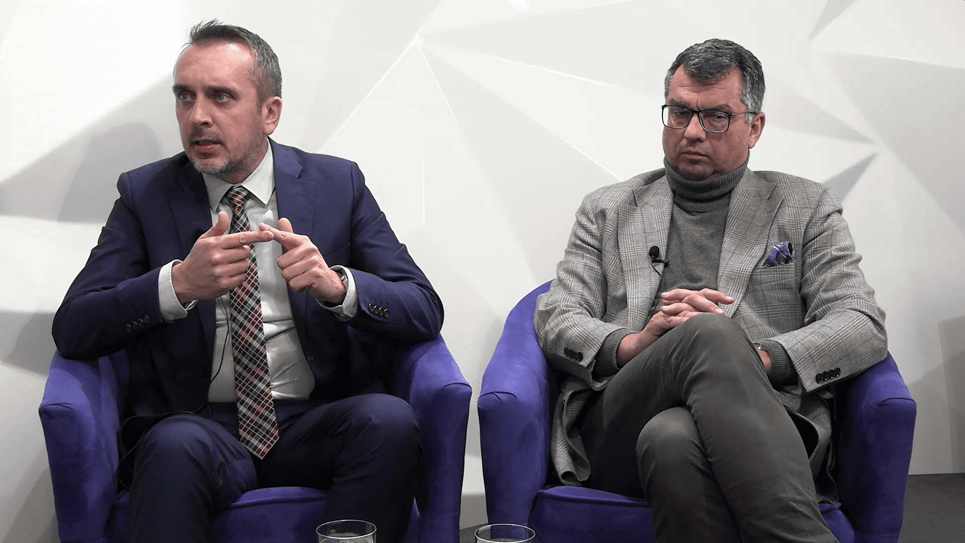   Zielonogórscy radni PO Prezydent próbuje przykryć ciężką sytuację finansową miasta WIDEO