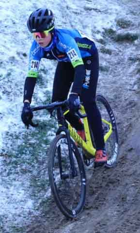 Zawody w kolarstwie przełajowym "Po trasie mistrzostw Polski" w Drzonkowie