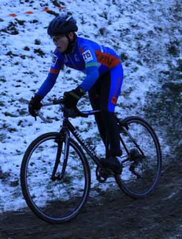 Zawody w kolarstwie przełajowym "Po trasie mistrzostw Polski" w Drzonkowie