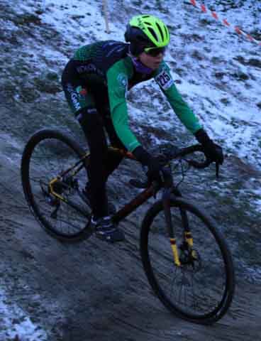 Zawody w kolarstwie przełajowym "Po trasie mistrzostw Polski" w Drzonkowie