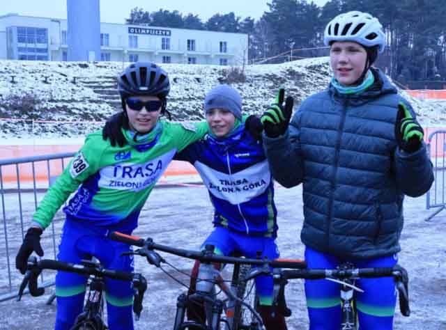 Zawody w kolarstwie przełajowym "Po trasie mistrzostw Polski" w Drzonkowie
