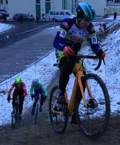 Zawody w kolarstwie przełajowym "Po trasie mistrzostw Polski" w Drzonkowie