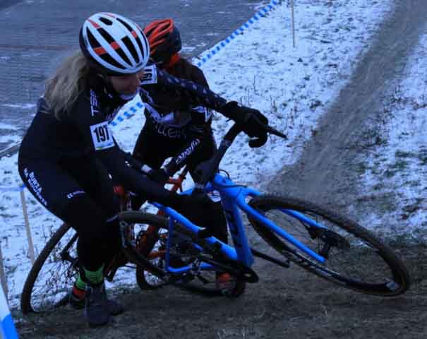 Zawody w kolarstwie przełajowym "Po trasie mistrzostw Polski" w Drzonkowie