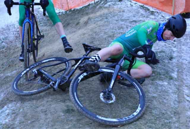 Zawody w kolarstwie przełajowym "Po trasie mistrzostw Polski" w Drzonkowie