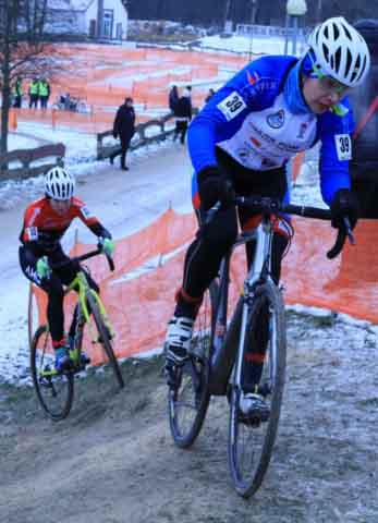 Zawody w kolarstwie przełajowym "Po trasie mistrzostw Polski" w Drzonkowie