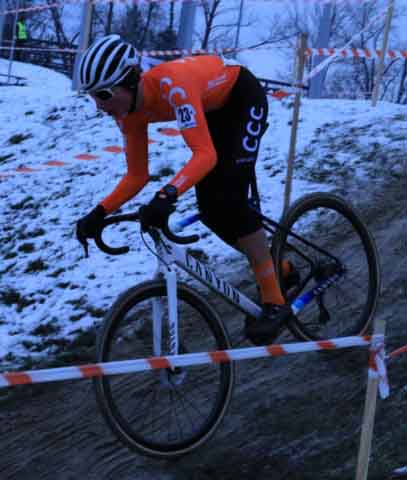 Zawody w kolarstwie przełajowym "Po trasie mistrzostw Polski" w Drzonkowie