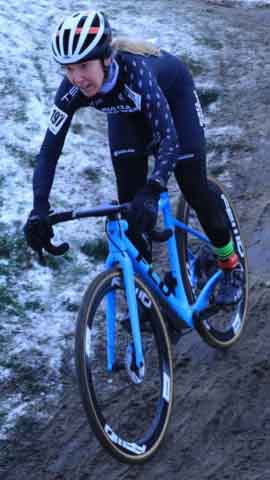 Zawody w kolarstwie przełajowym "Po trasie mistrzostw Polski" w Drzonkowie