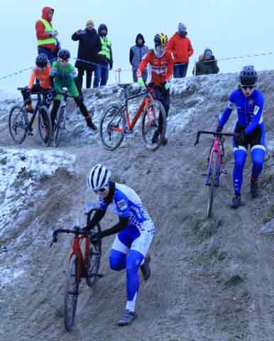 Zawody w kolarstwie przełajowym "Po trasie mistrzostw Polski" w Drzonkowie