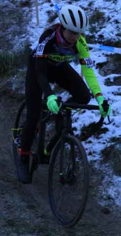 Zawody w kolarstwie przełajowym "Po trasie mistrzostw Polski" w Drzonkowie