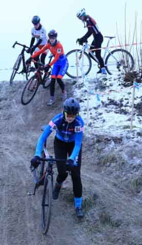 Zawody w kolarstwie przełajowym "Po trasie mistrzostw Polski" w Drzonkowie