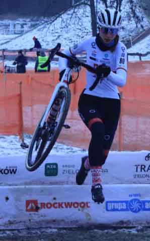 Zawody w kolarstwie przełajowym "Po trasie mistrzostw Polski" w Drzonkowie