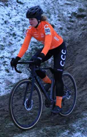 Zawody w kolarstwie przełajowym "Po trasie mistrzostw Polski" w Drzonkowie