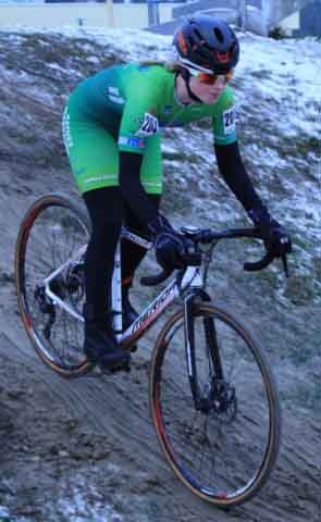 Zawody w kolarstwie przełajowym "Po trasie mistrzostw Polski" w Drzonkowie