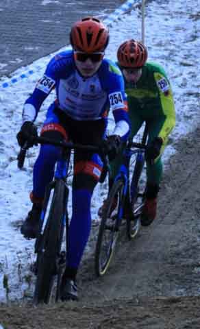 Zawody w kolarstwie przełajowym "Po trasie mistrzostw Polski" w Drzonkowie