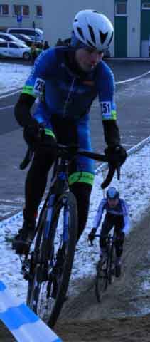 Zawody w kolarstwie przełajowym "Po trasie mistrzostw Polski" w Drzonkowie