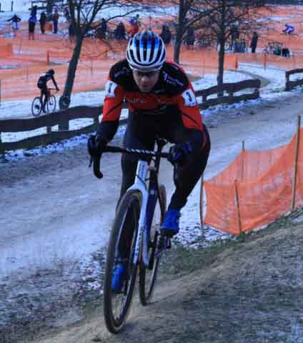 Zawody w kolarstwie przełajowym "Po trasie mistrzostw Polski" w Drzonkowie