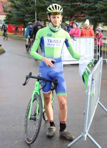 Mistrzostwa Polski w kolarstwie przełajowym w Drzonkowie - sztafeta mieszana