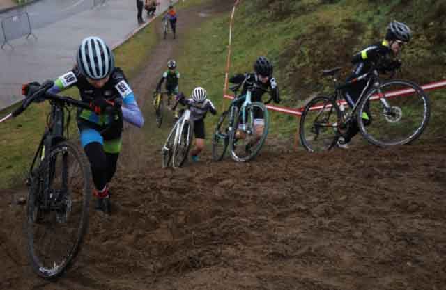 86. mistrzostwa Polski w kolarstwie przełajowym w Drzonkowie