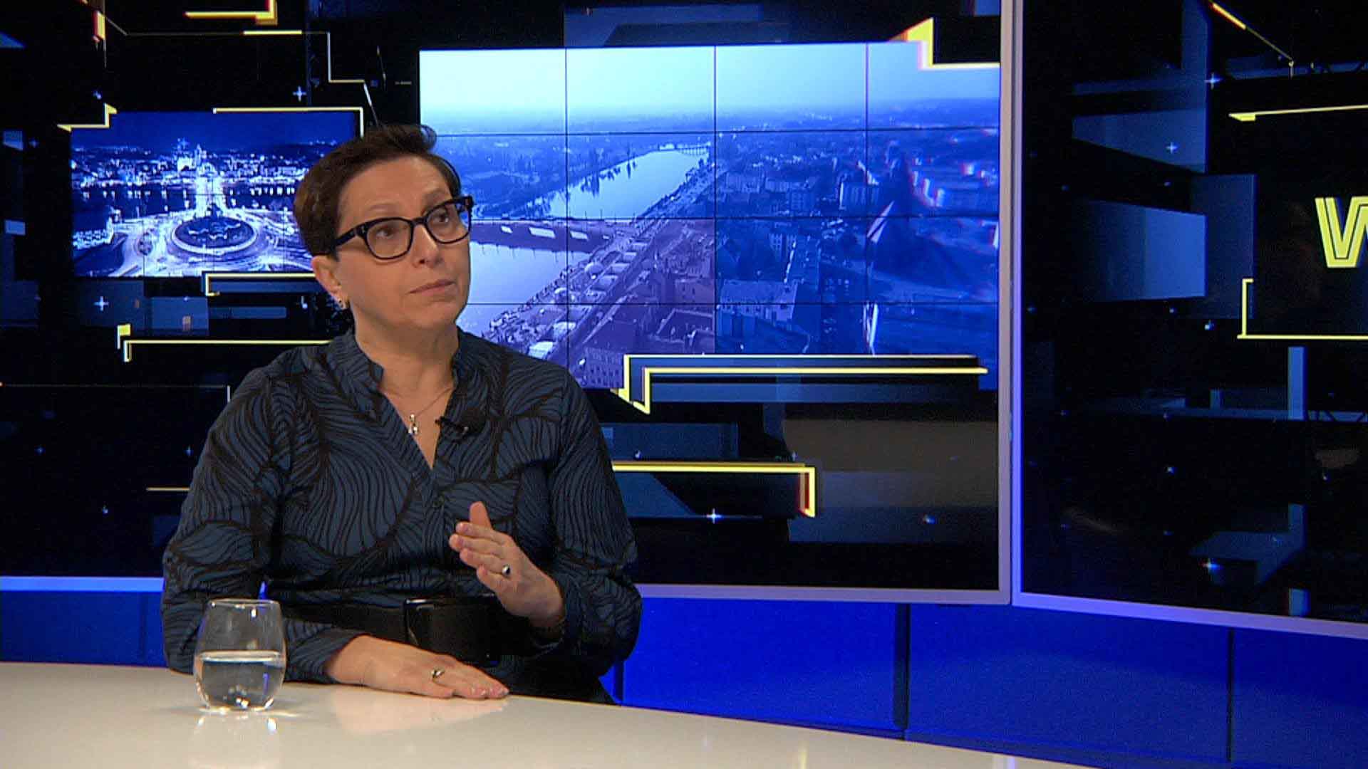   Krystyna Sibińska  Rząd po raz kolejny oszukuje tym razem emerytów WIDEO