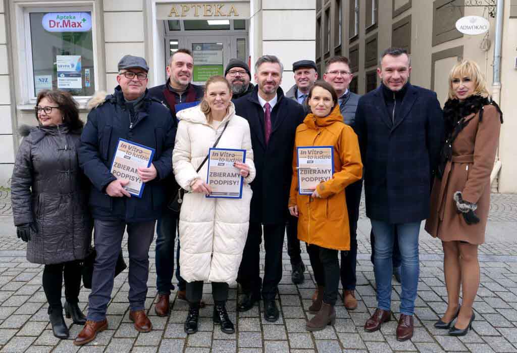 Na zdjęciu uczestnicy konwencji prasowej, która odbyła się w Zielonej Górze.