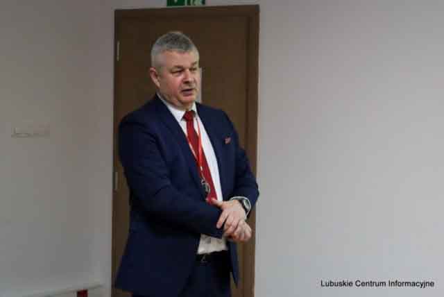 IMG_4398 Prezentacja wyników badań projektu „Humanizacja procesu leczenia i komunikacja kliniczna pomiędzy pacjentem a personelem medycznym przed i w czasie pandemii COVID-19”