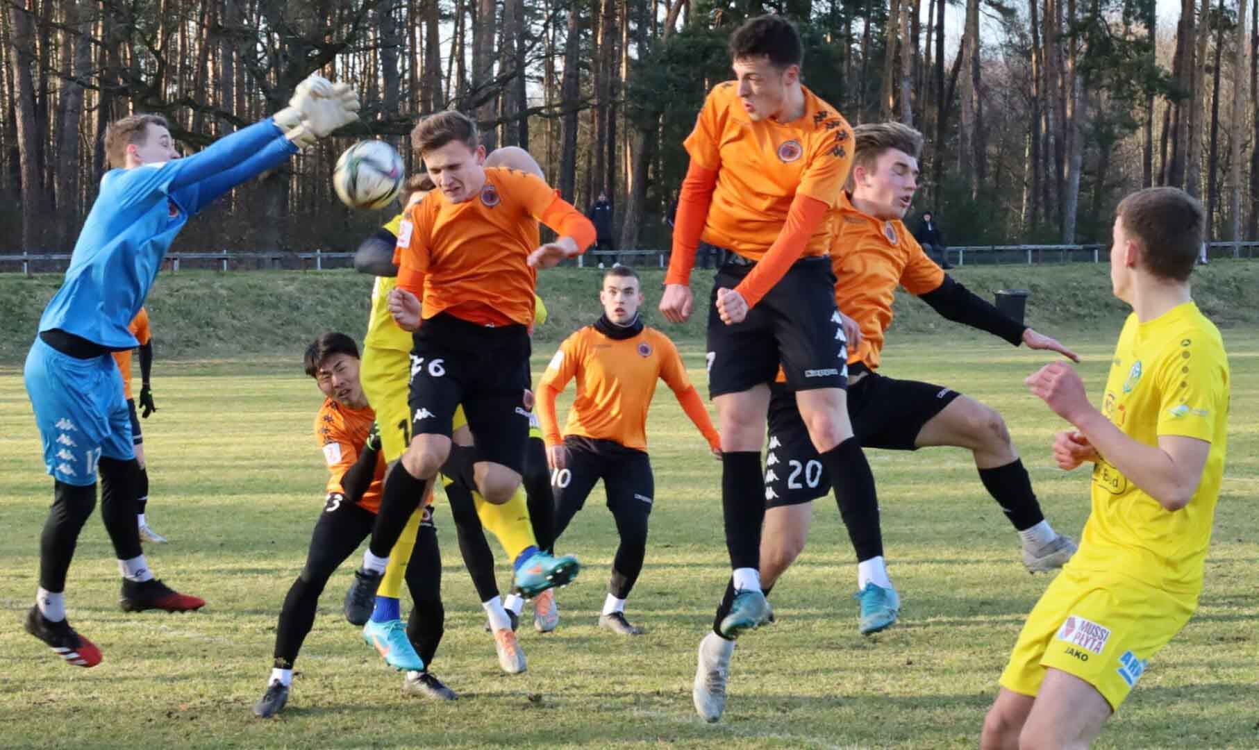 IMG_9599 Dziesięciu mężczyzn na boisku Lechia Zielona Góra wygrywa ostatni sparing przed meczem z Legią Warszawa ZDJĘCIA