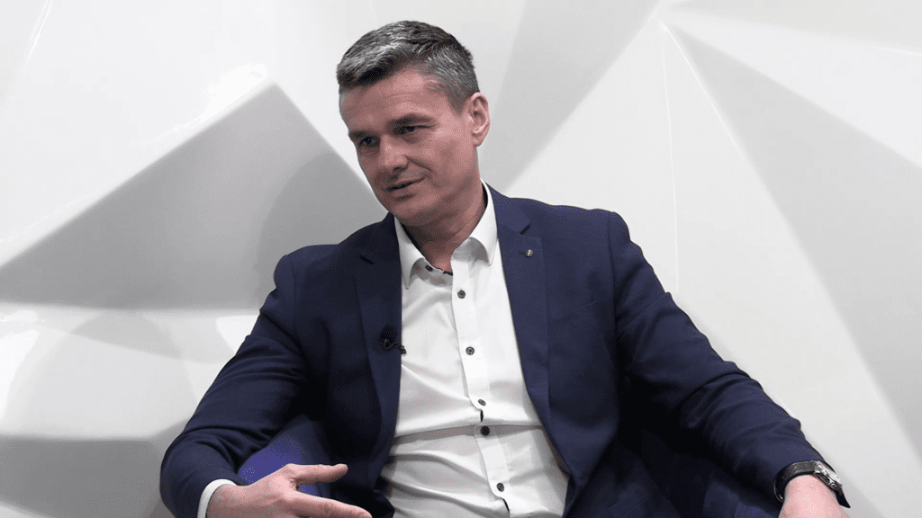 Rozmowa w studiu tv LCI z radnym Sebastianem Ciemnoczołowskim.