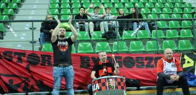 Zastal Zielona Góra - Astoria Bydgoszcz (kibice)