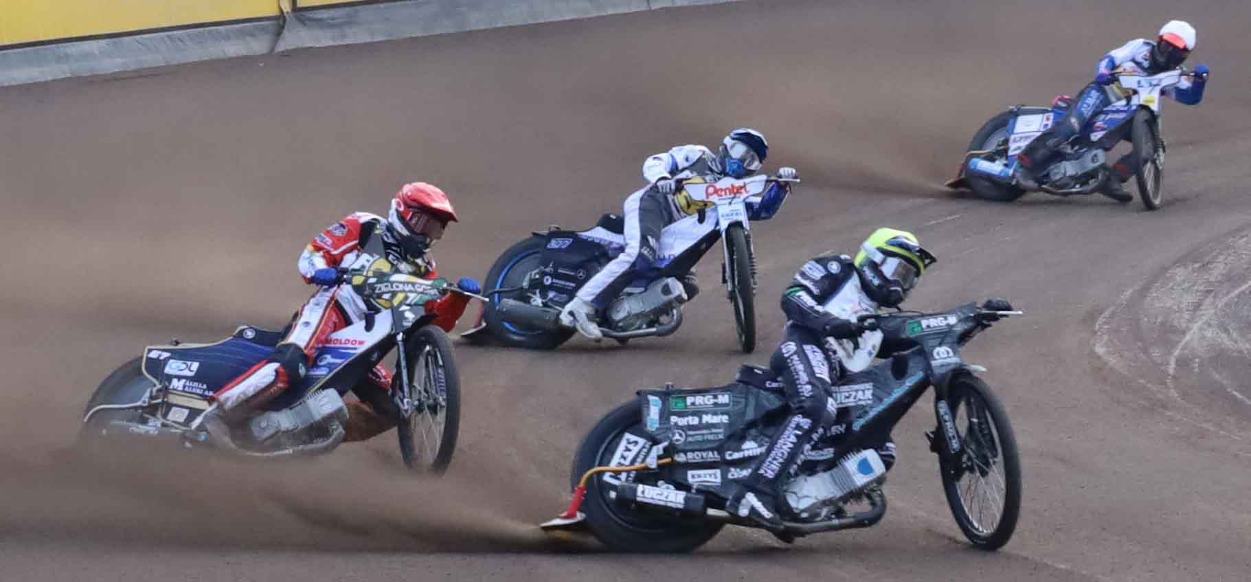 IMG_9965 Cztery osoby na motocyklach Falubaz wygrywa z Unią w pierwszym sparingu Zaskakująca porażka Pawlickiego ZDJĘCIA