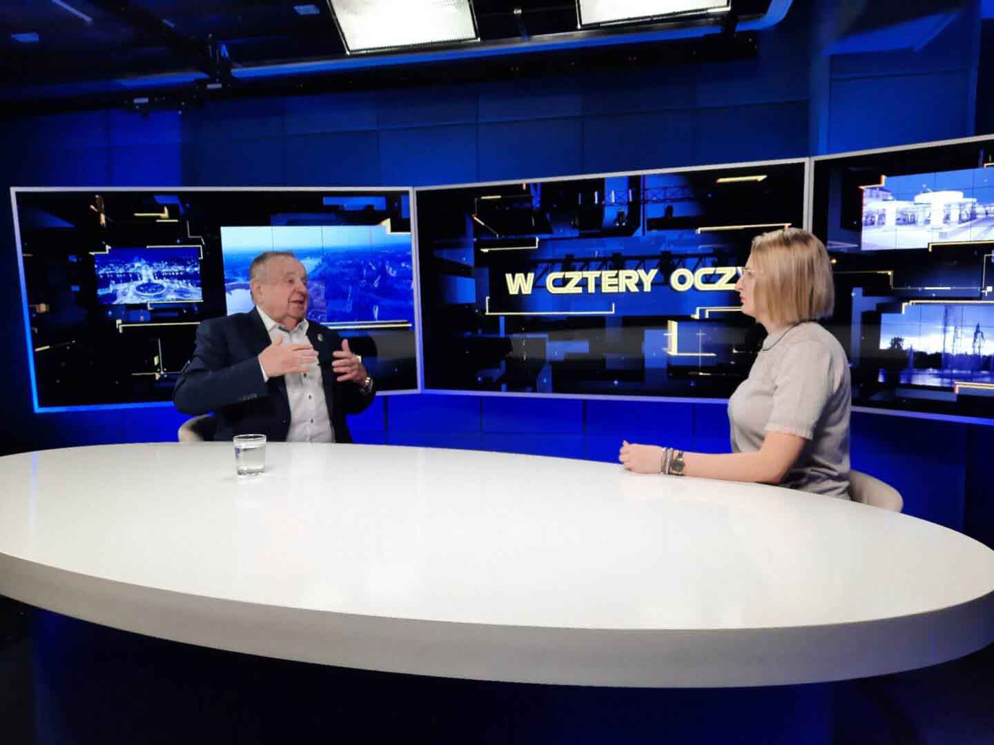 Władysław Komarnicki Senator Władysław Komarnicki PiS chciałoby postawić urny do głosowania nawet w kościołach WIDEO