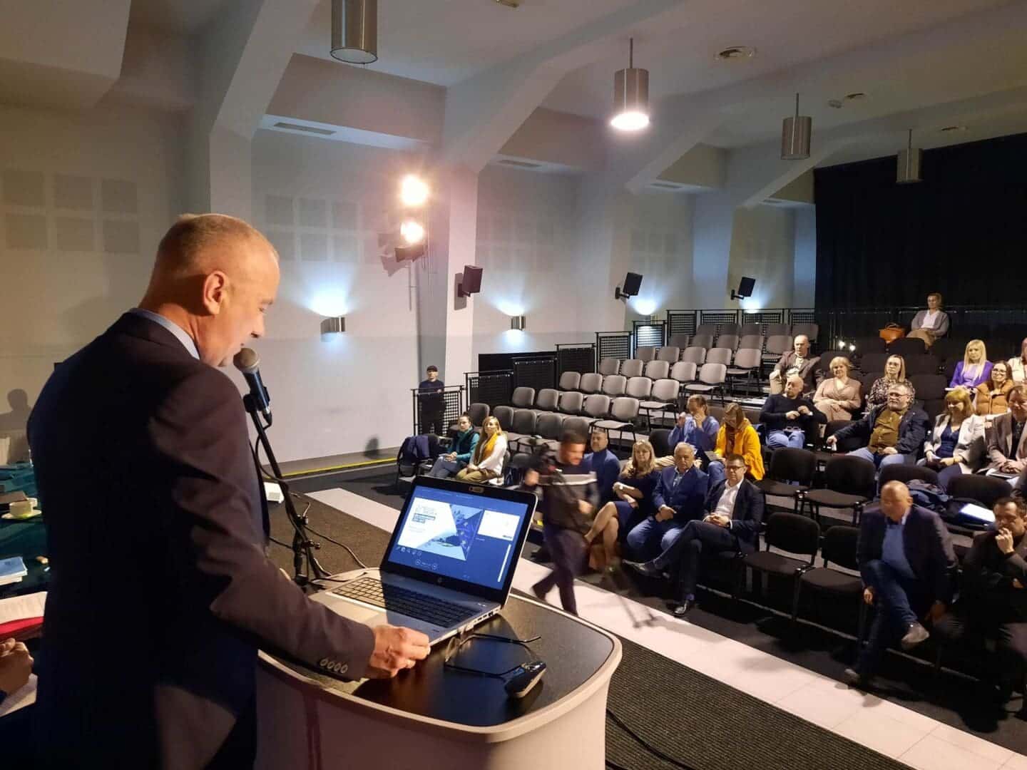   Mimo opóźnień  przyspieszamy W Sulęcinie o funduszach z Brukseli WIDEO ZDJĘCIA