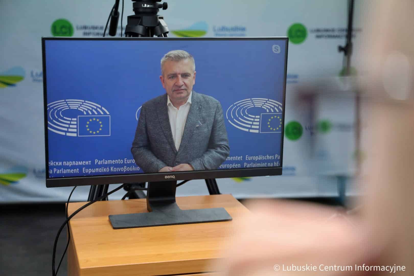   Bartosz Arłukowicz  Za nieudolność rządzących w sprawie zboża zapłacą podatnicy WIDEO