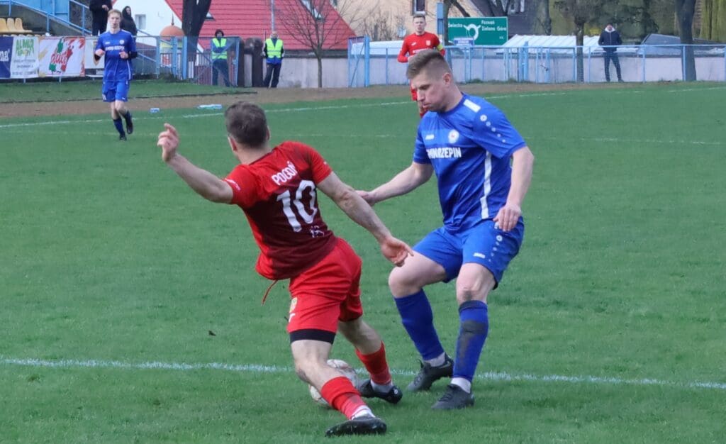 Czterej mężczyźni na boisku