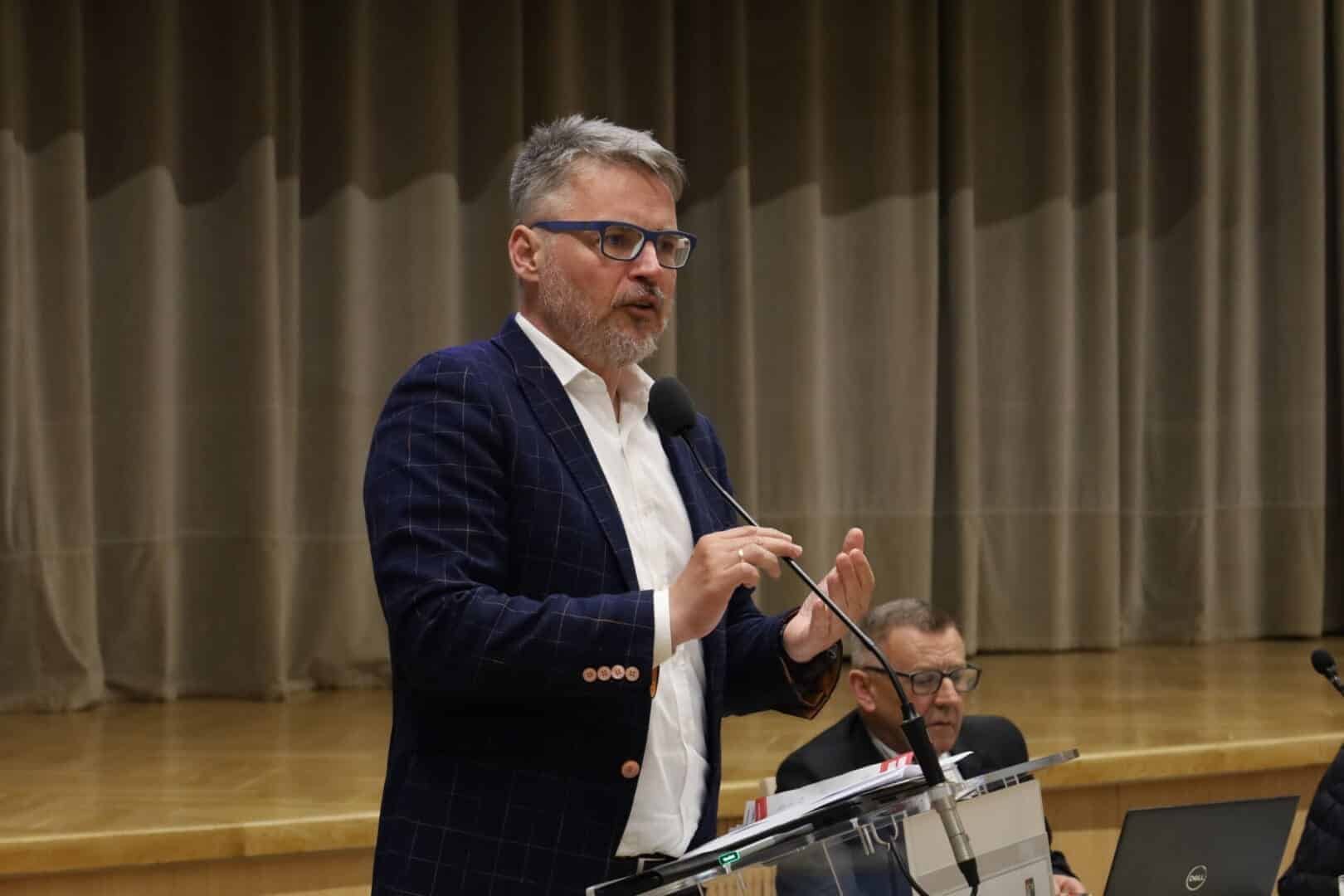   Radni sejmiku przegłosowali apel W tle zarzut o opieszałość prezydenta Zielonej Góry