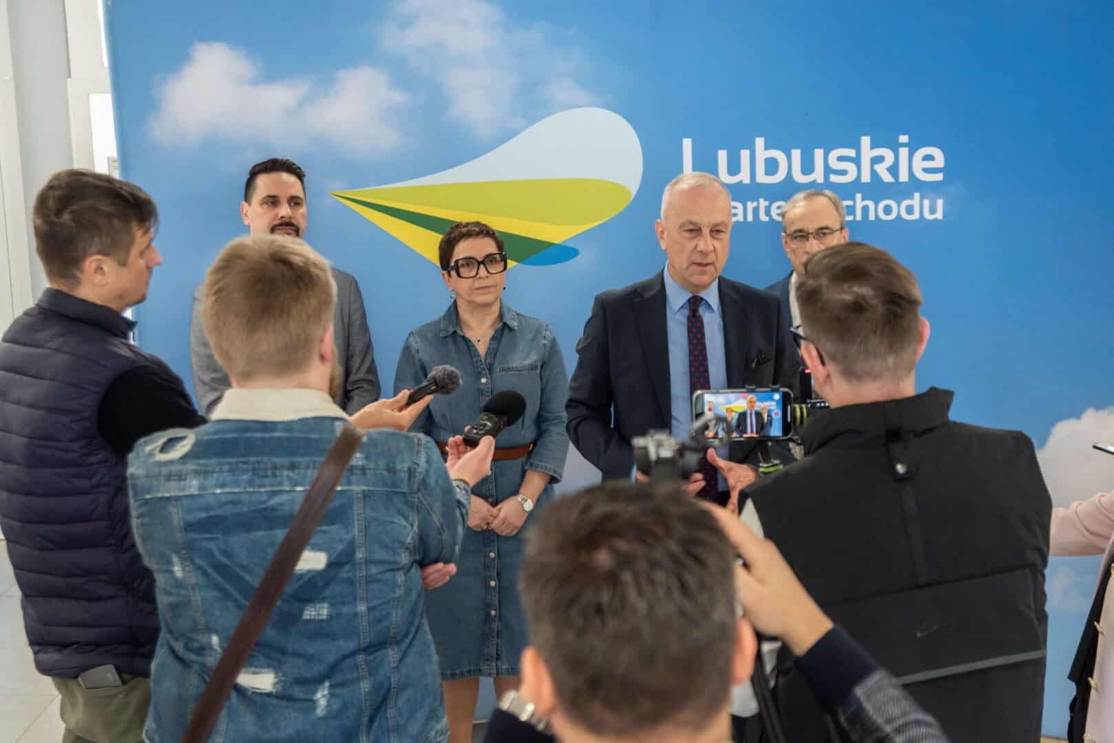 Konferencja_kolej-3 Obwodnica Drezdenka Panie ministrze dokumenty są wystarczy je znaleźć i podpisać WIDEO APEL