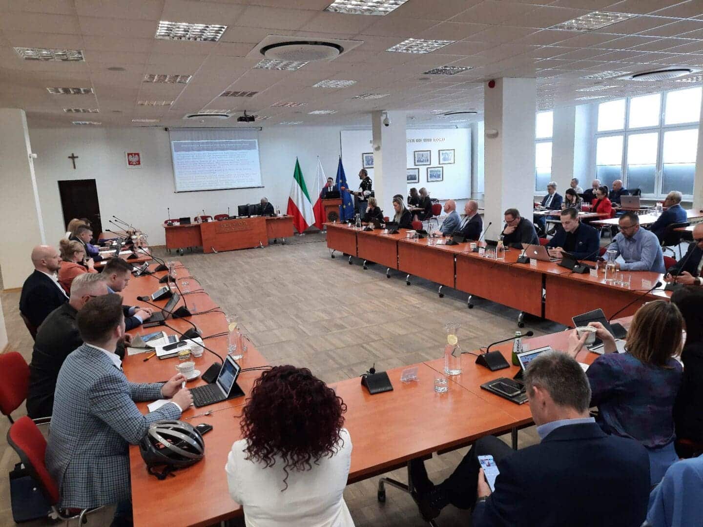 ok Sesja gorzowskich radnych pod znakiem wynagrodzeń