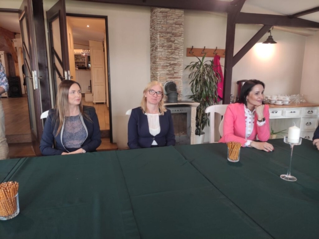 Podpisanie umów o dofinansowanie w Lubięcinie - Lubuska Baza Sportowa, Lubuska baza Turystyczna, prace remontowo-konserwatorskie Podpisanie umów o dofinansowanie w Lubięcinie - Lubuska Baza Sportowa, Lubuska baza Turystyczna, prace remontowo-konserwatorskie