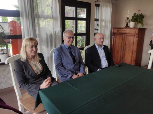 Podpisanie umów o dofinansowanie w Lubięcinie - Lubuska Baza Sportowa, Lubuska baza Turystyczna, prace remontowo-konserwatorskie Podpisanie umów o dofinansowanie w Lubięcinie - Lubuska Baza Sportowa, Lubuska baza Turystyczna, prace remontowo-konserwatorskie