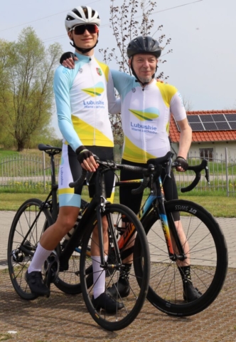 Prezentacja kolarskiej reprezentacji województwa lubuskiego juniorów