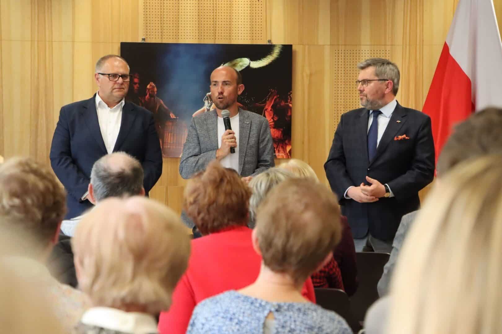   Borys Budka w Nowej Soli  Na finiszu kampanii przebijemy PiS